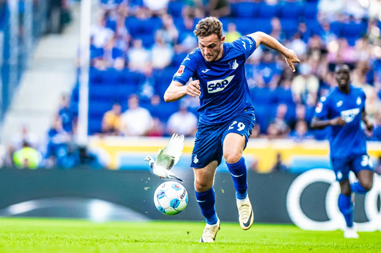 Jacob Brunn Larsen playing football